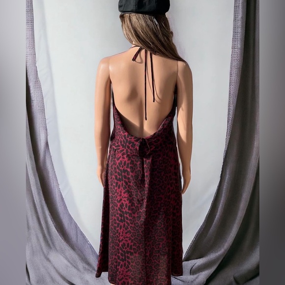 ❌ SOLD ❌ (Cross Listed) - Picture 2 of 6